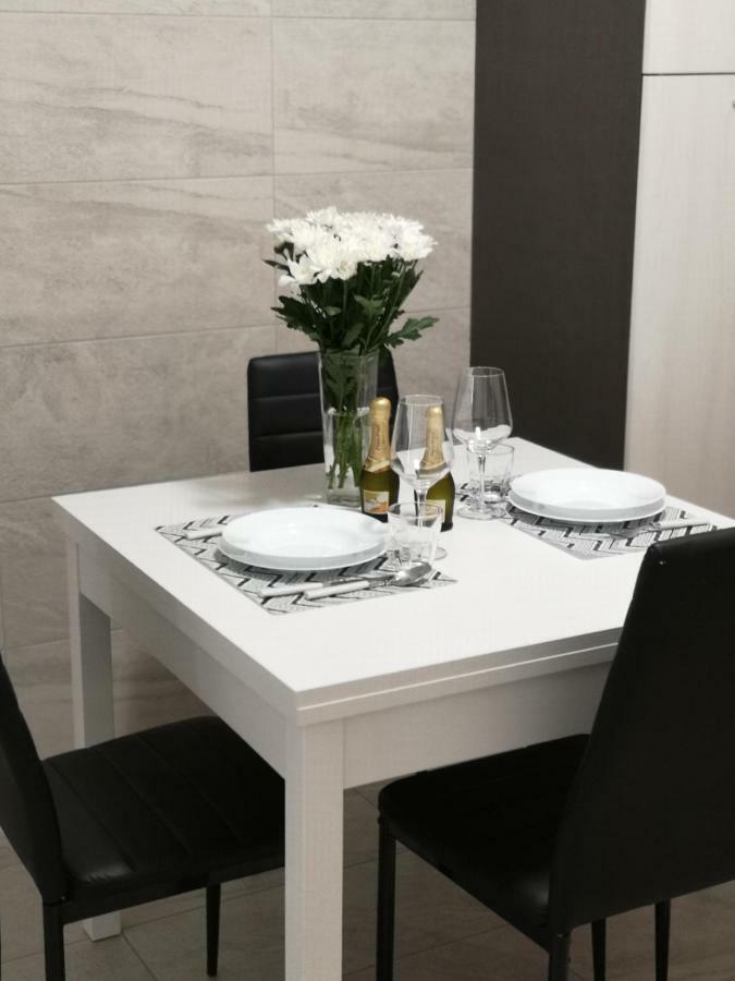Bgy Central Apartments بيرغامو المظهر الخارجي الصورة